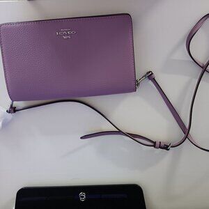 New beautiful coach crossbody purple